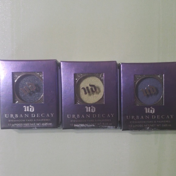 6 Urban Decay Eyeshadows - Picture 4 of 5